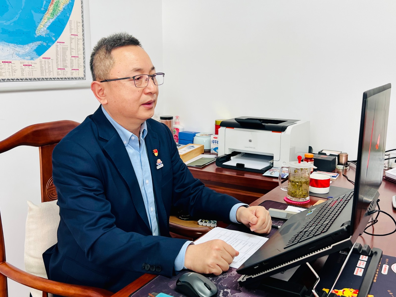 21164657gawm.jpg 21164657gawm.jpg